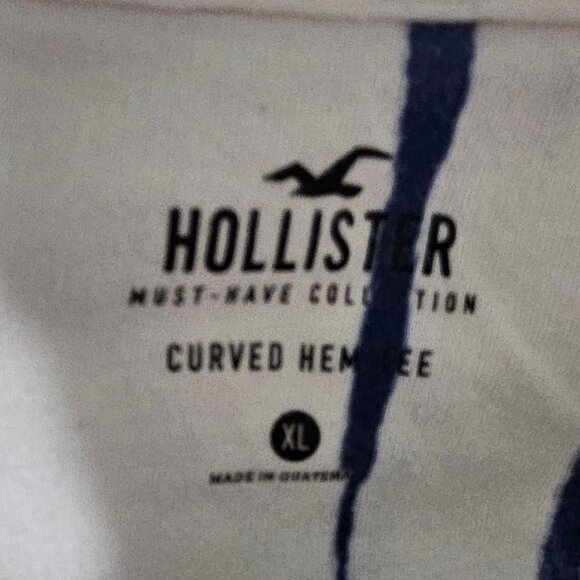 Hollister White & Blue Tie Dye T-Shirt - Picture 2 of 3